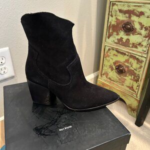 SCHUTZ TESSIE SUEDE BOOTIE Western Cowboy